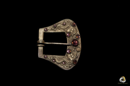 buckle 8