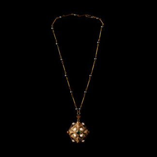 necklace with pendant 64