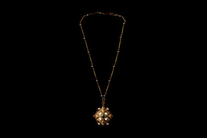 necklace with pendant 64