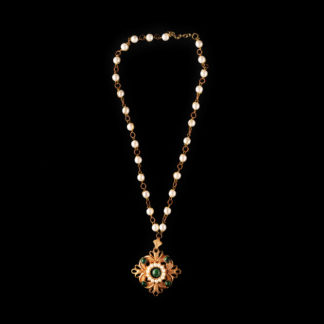 necklace with pendant 66