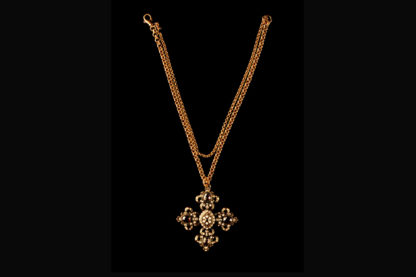 necklace with cross 7