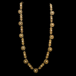 big necklace with pearls 26