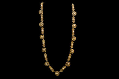 big necklace with pearls 26