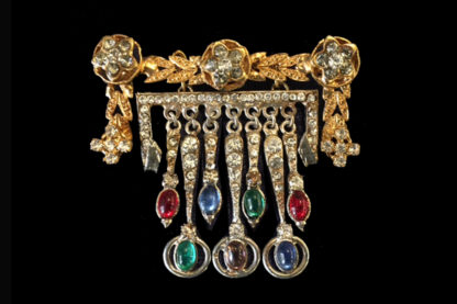 1900 brooche 161