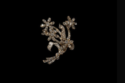 1900 brooche 54