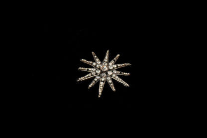 1800 Brooch 36