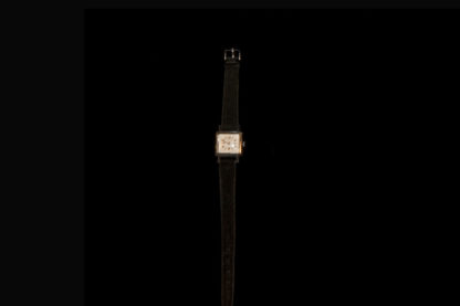 1900 Wristwatch 11